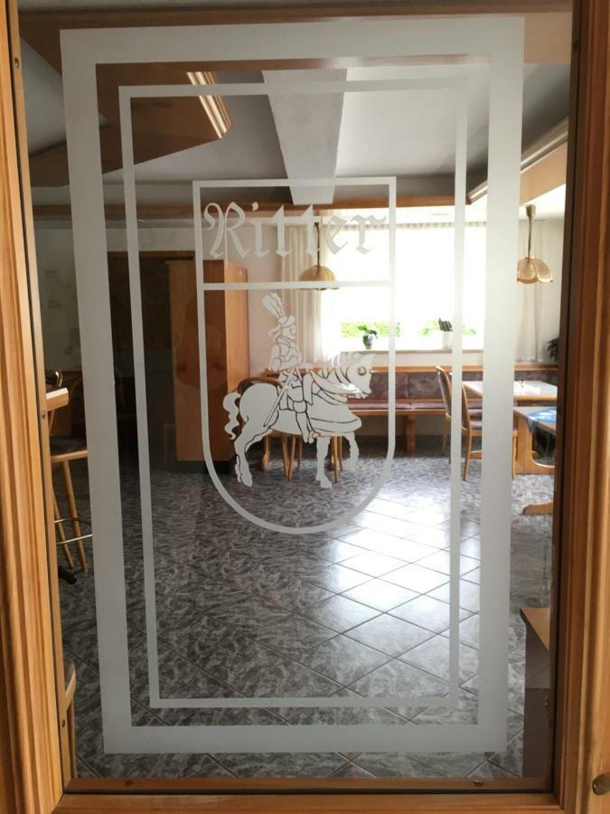 Katzhutte Pension Zum Ritter מראה חיצוני תמונה